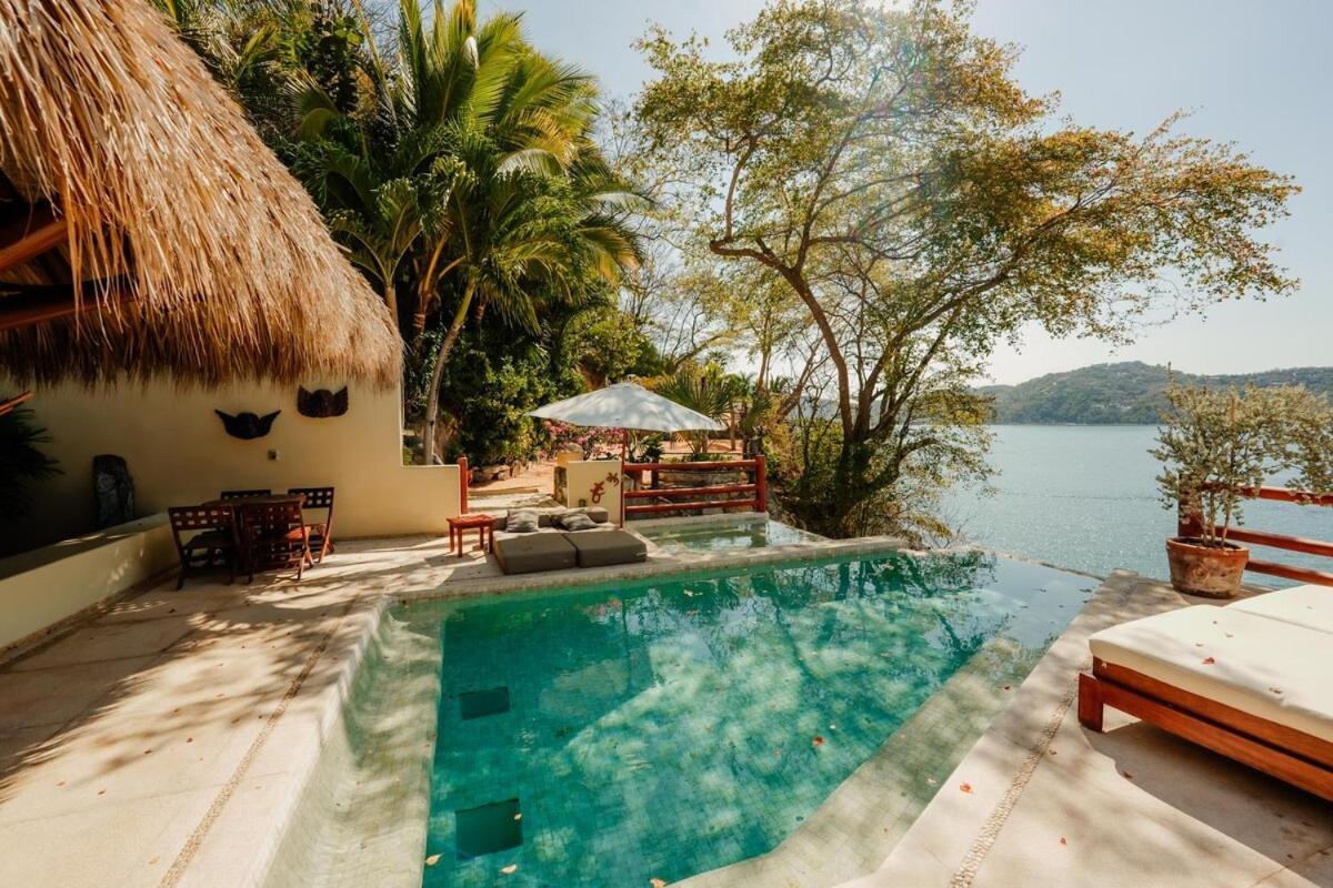 Dream Villa With Private Beach And Catering Сиуатанехо Екстериор снимка