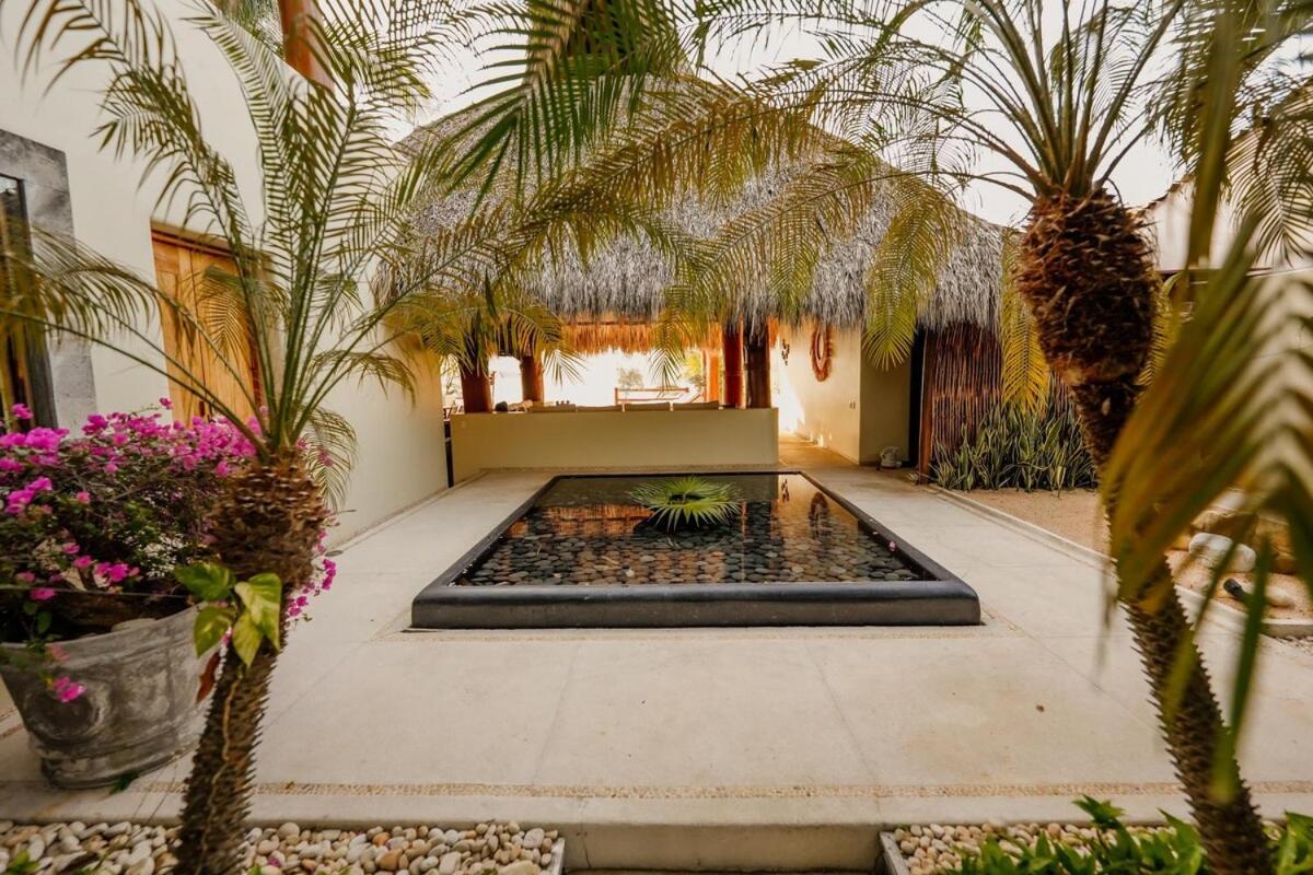 Dream Villa With Private Beach And Catering Сиуатанехо Екстериор снимка