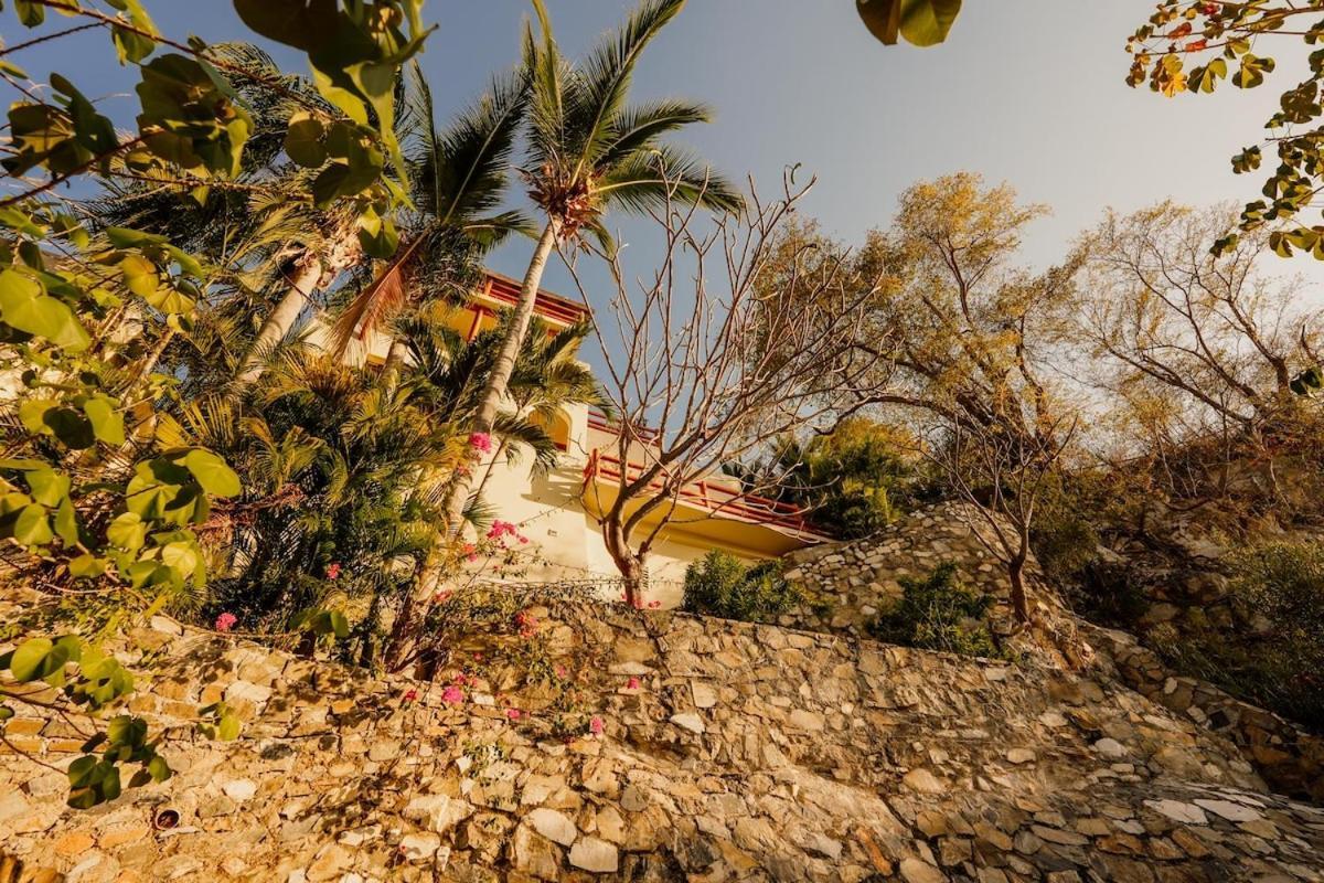 Dream Villa With Private Beach And Catering Сиуатанехо Екстериор снимка